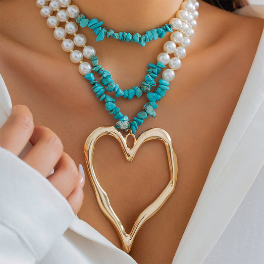 "Amoura" Pearl Necklace