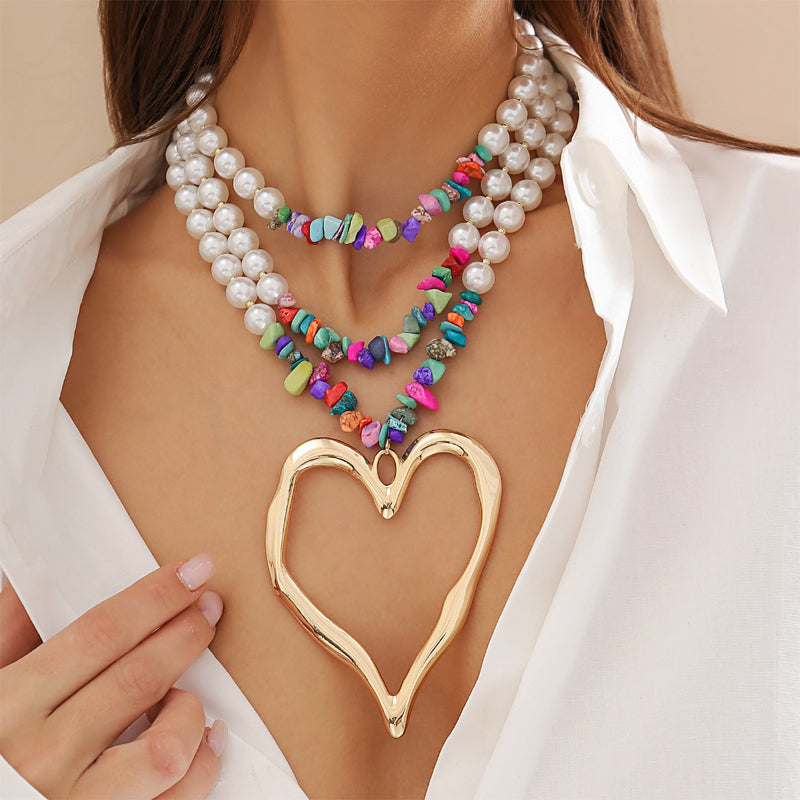 "Amoura" Pearl Necklace