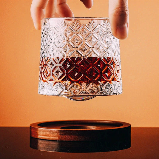 Gentleman's Spinning Crystal Whiskey Glass