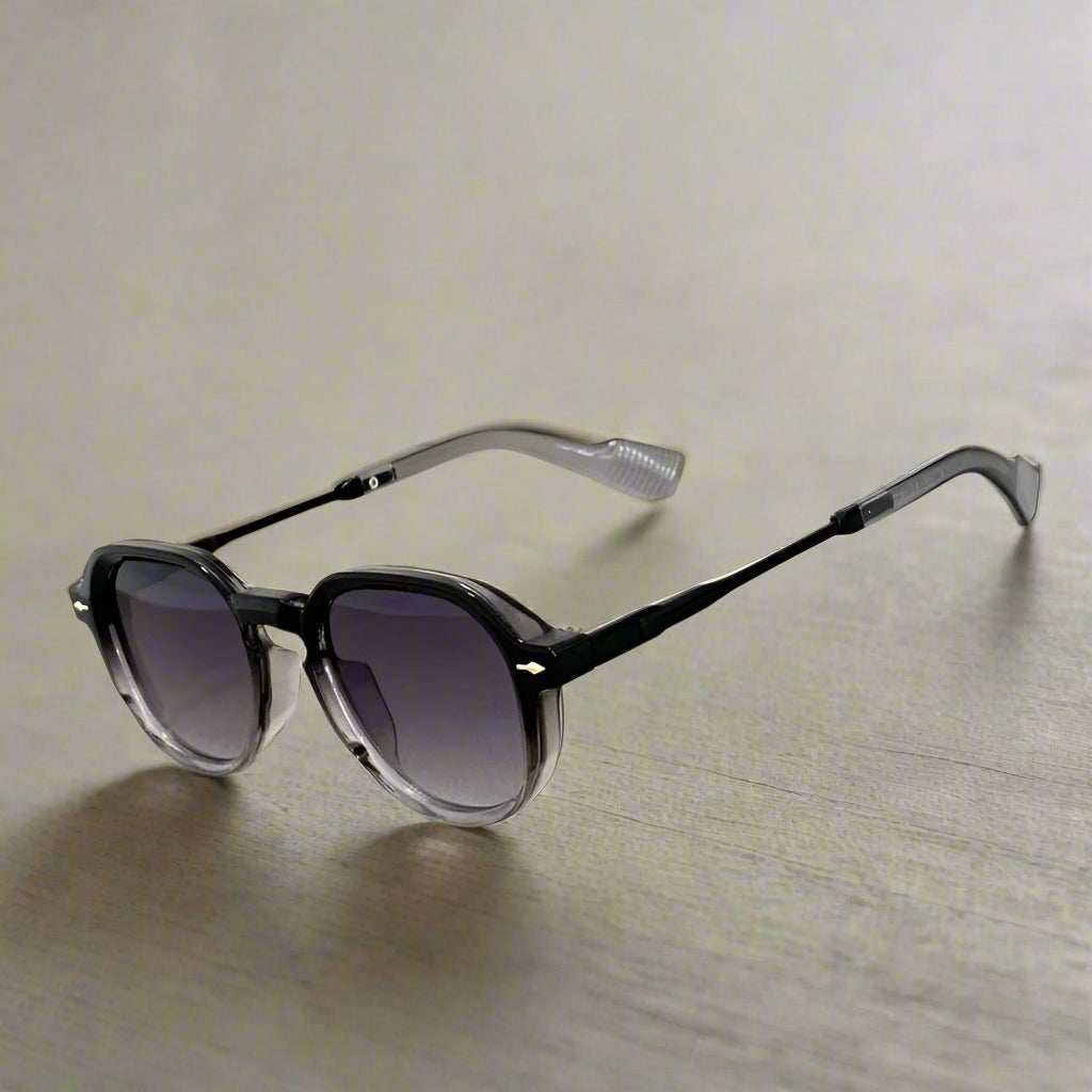 "Vittorio Gold" Accent Frames