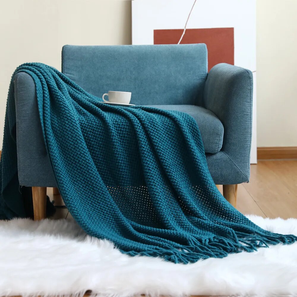 Minimalistic Knit Throw Blanket - by Cristian MorettiĀ® - Cristian Moretti