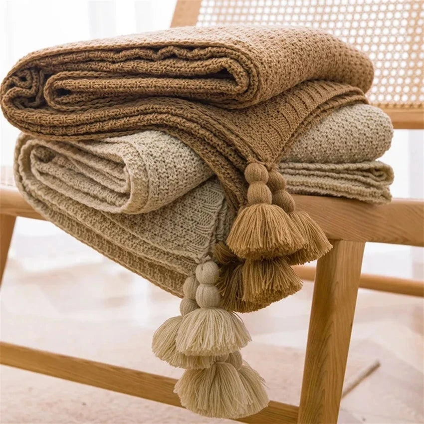 "The Nordic Winter" Knitted Blanket