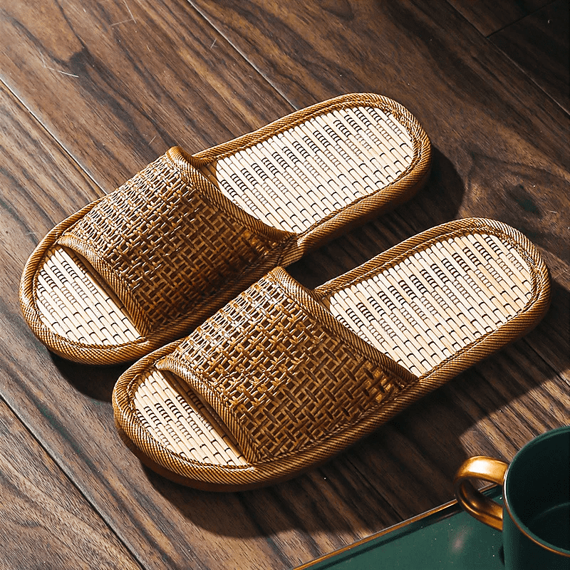 Handcrafted Bamboo Slippers by Cristian Moretti®