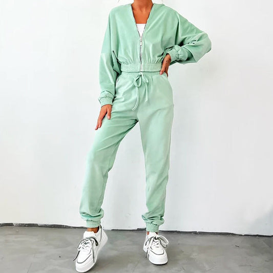 files/Panama_PlushTracksuit3.jpg