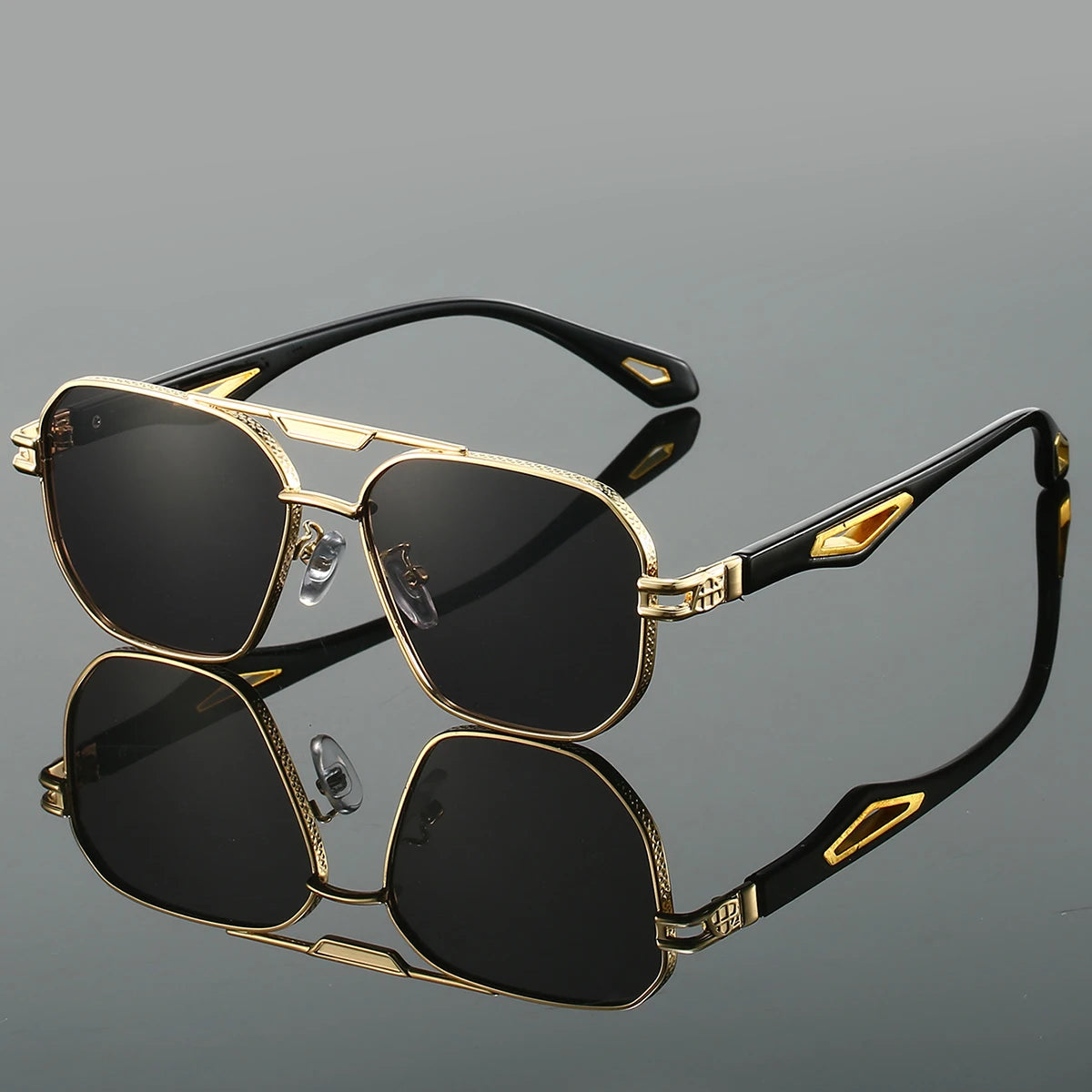 "Bavaro" Classic Sunglasses