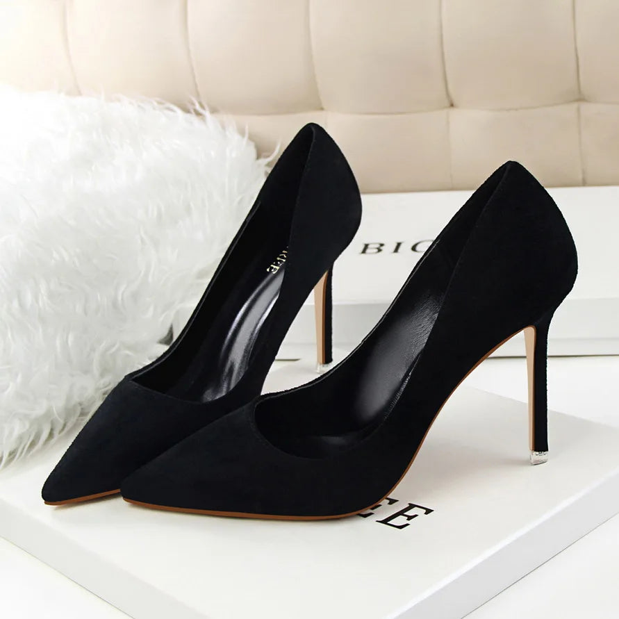 "La Scala" High Heels