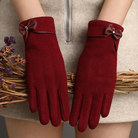 "Velvet Touch" Bow Gloves