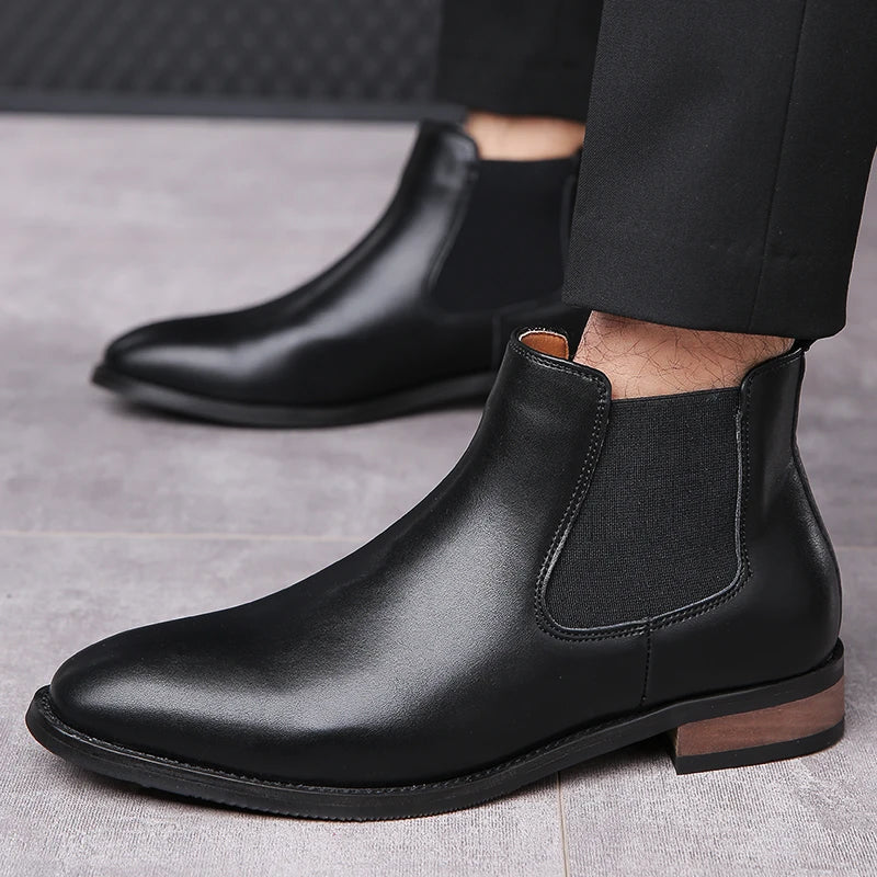 "Valdez" Leather Chelsea Boots - Cristian Moretti